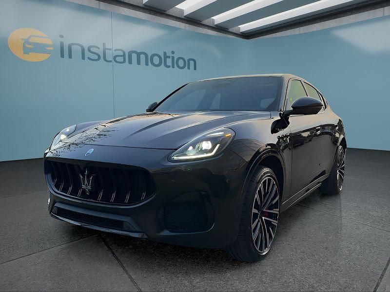 Schwarz Neu 2025 Maserati Grecale SUV | 103.549 € (Teuer) - Bild 1/4
