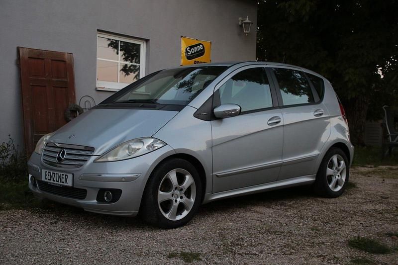 Silber Gebraucht 2006 Mercedes A200 Avantgarde Kleinwagen | 2.222 € (Guter Preis) - Bild 1/4