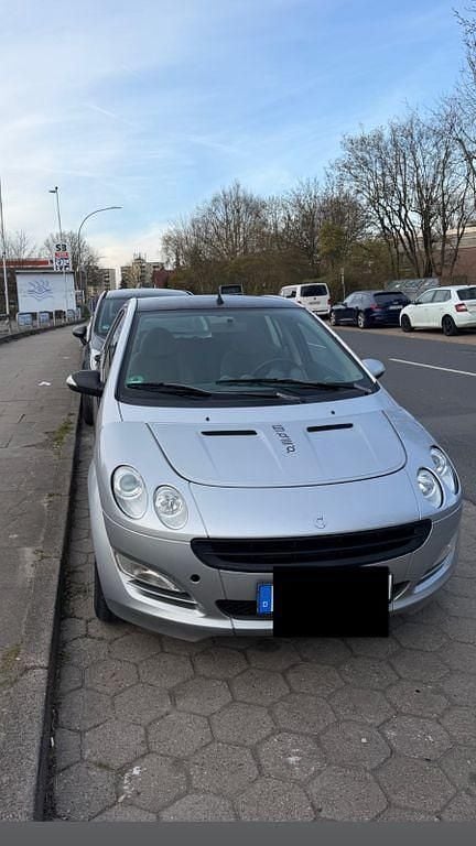 Second-hand Smart ForFour Pulse 75 CP (55 kW) 2004 Negru Hatchback