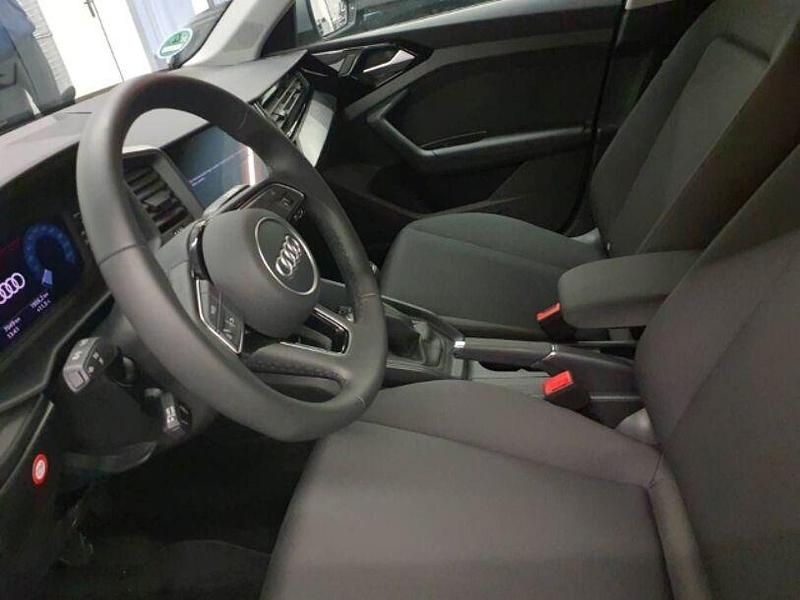 Gebraucht Audi A1 Design 116 PS (85 kW) 2025 Andere Limousine