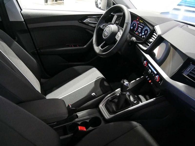Gebraucht Audi A1 Advanced Plus 95 PS (69 kW) 2025 Cortinaweiß Kleinwagen
