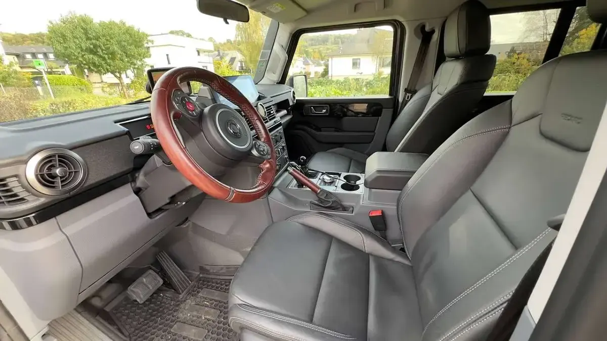 Gebraucht Ineos Grenadier 286 PS (210 kW) 2023 Grau Kombi