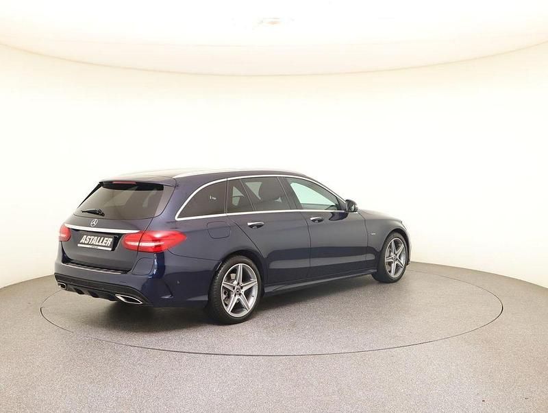 Gebraucht Mercedes C350e AMG line 211 PS (155 kW) 2017 Cavansitblau metallic Kombi