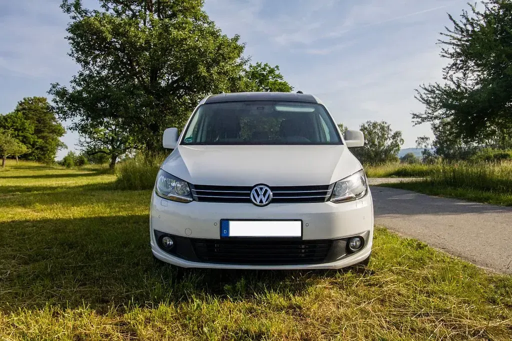 Gebraucht VW Caddy Edition 170 PS (125 kW) 2013 Weiß Van / Kleinbus