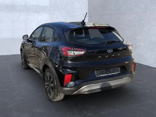 Gebraucht Ford Puma Titanium 125 PS (91 kW) 2021 Obsidianschwarz (metallic) SUV