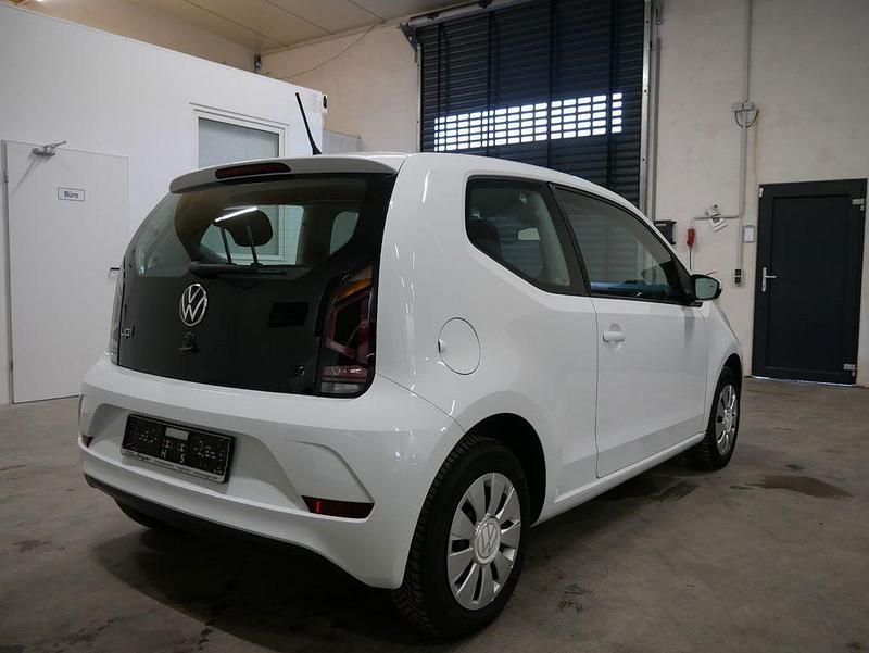Gebraucht VW up! 65 PS (47 kW) 2021 Weiß Kleinwagen