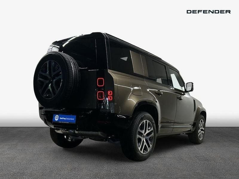 Gebraucht Land Rover Defender SE Dynamic 249 PS (183 kW) 2025 Braun SUV