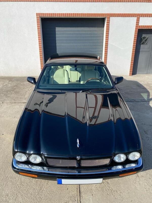 Gebraucht Jaguar XJR 363 PS (266 kW) 1995 Schwarz Limousine