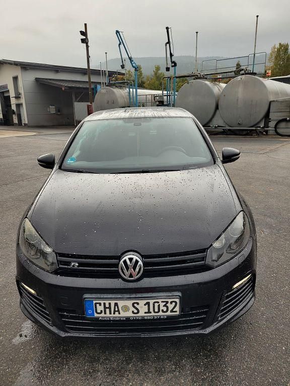 Schwarz Gebraucht 2011 VW Golf VI R Limousine | 14.000 € - Bild 1/4