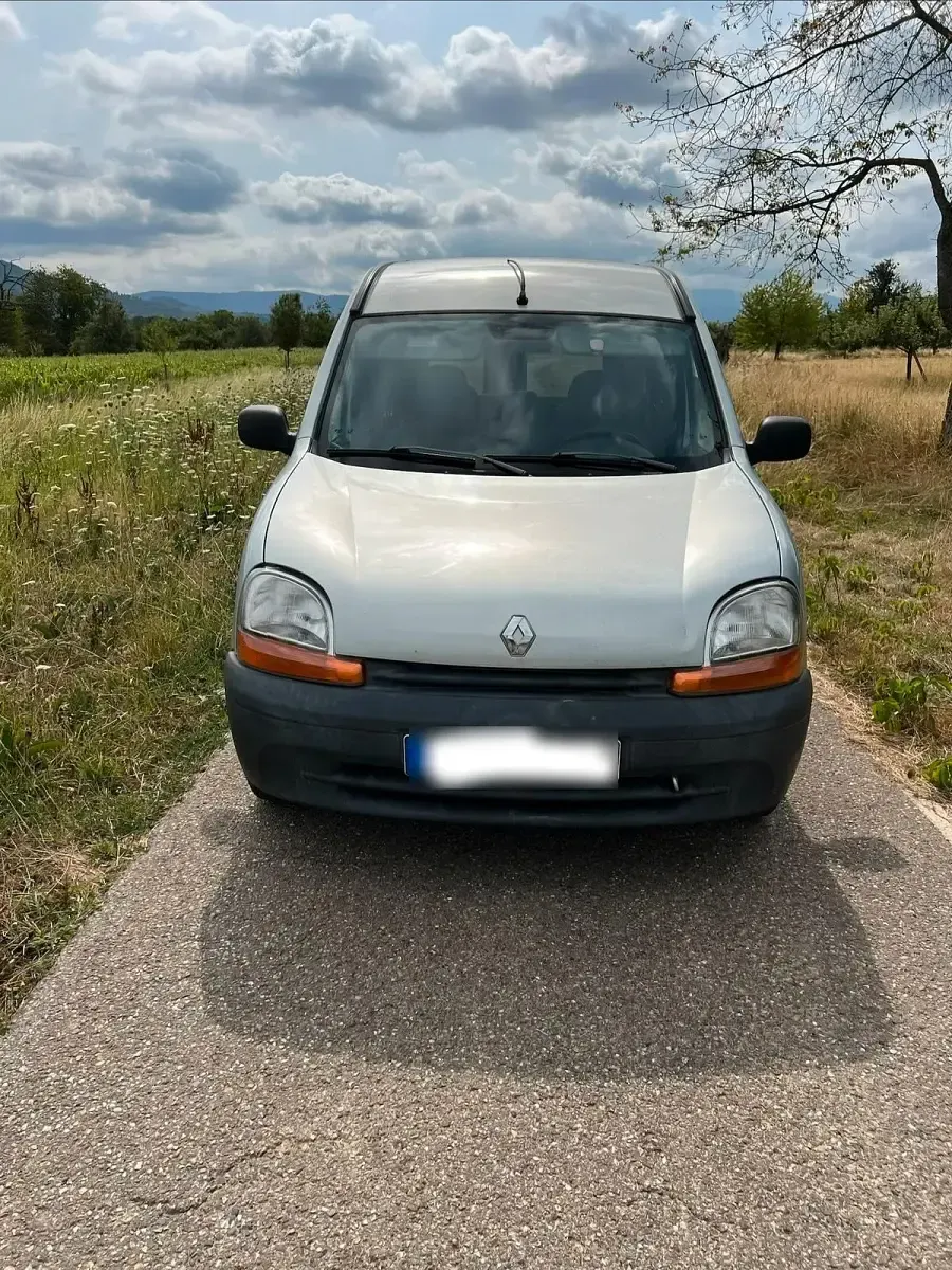 Gebraucht Renault Kangoo 80 PS (58 kW) 2002 Silber Van / Kleinbus