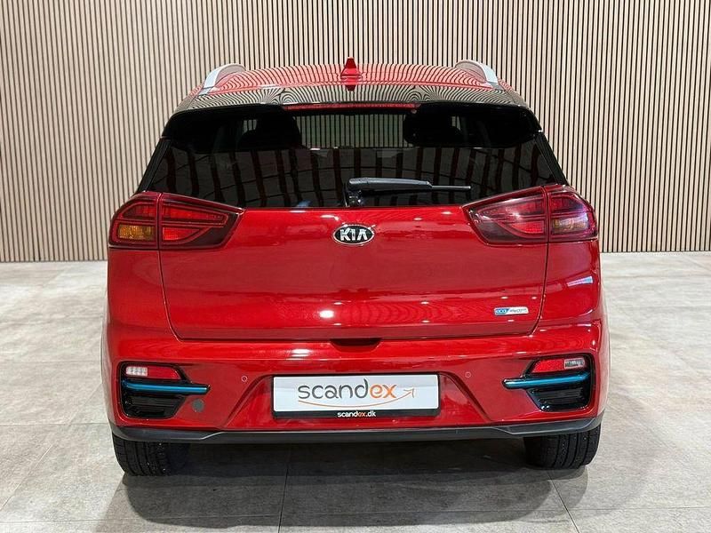 Gebraucht Kia e-Niro 150 kW (204 PS) 2020 Rot SUV