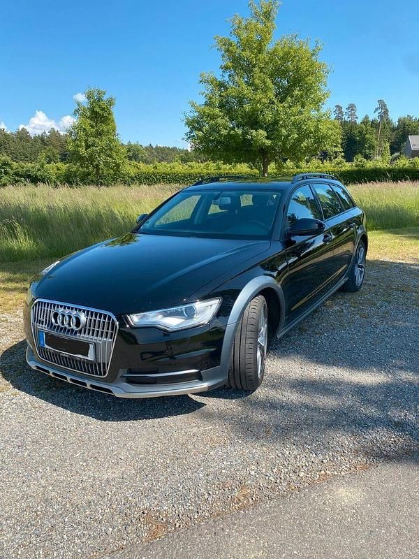 Schwarz Gebraucht 2013 Audi A6 Allroad Comfort Kombi | 15.999 € (Fairer Preis) - Bild 1/4