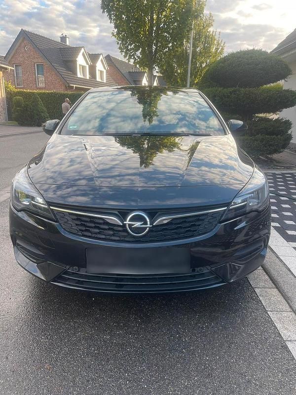 Gebraucht Opel Astra Elegance 122 PS (89 kW) 2020 Schwarz Limousine