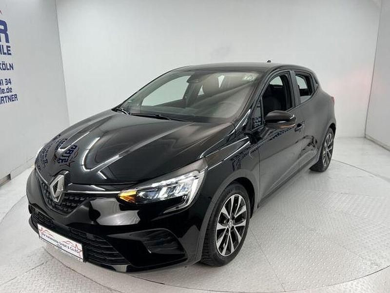 Gebraucht Renault Clio V Equilibre 143 PS (105 kW) 2023 Schwarz Kleinwagen