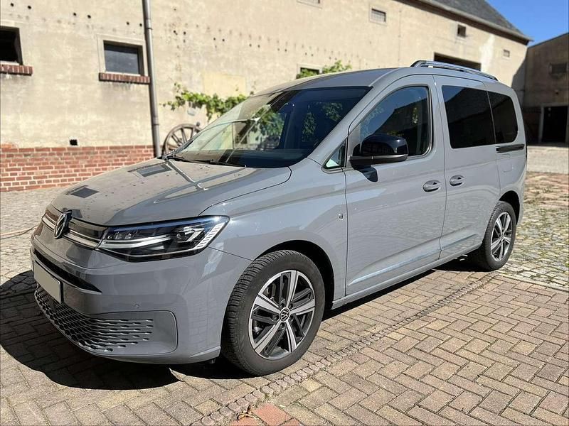 Grau Gebraucht 2023 VW Caddy Style Van / Kleinbus | 28.900 € (Fairer Preis) - Bild 1/4