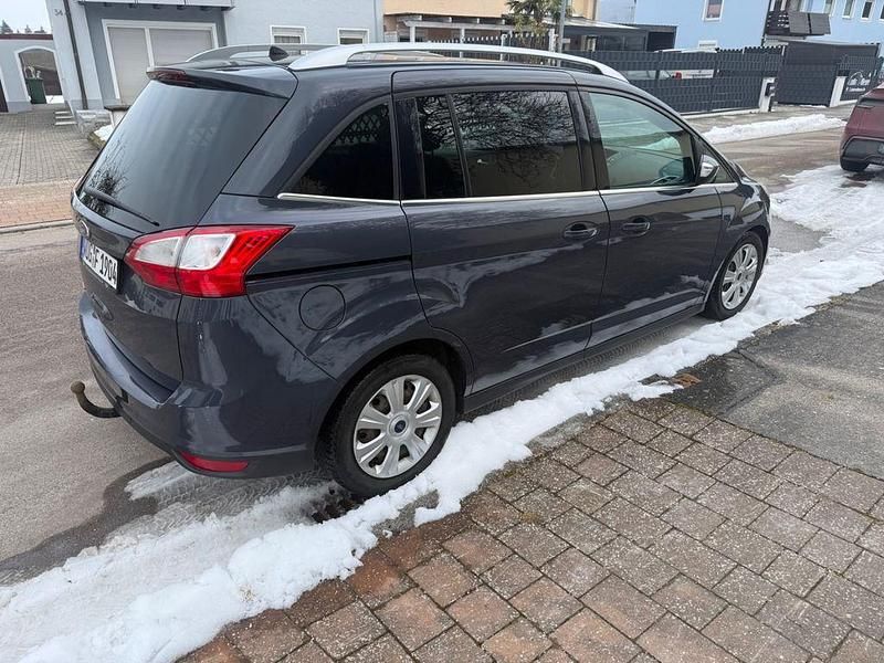 Gebraucht Ford Grand C-Max Titanium 150 PS (110 kW) 2011 Blau Van / Kleinbus