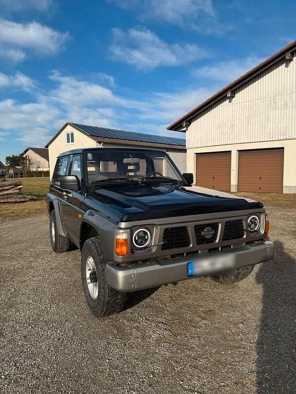 Gebraucht 1990 Nissan Patrol SUV | 12.000 € - Bild 1/4