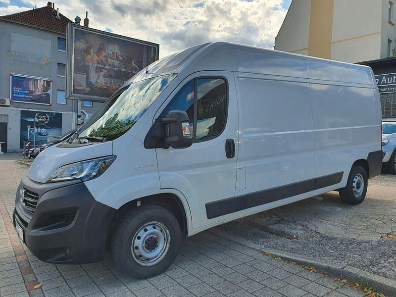 Weiß Gebraucht 2021 Fiat Ducato Van | 13.999 € (Guter Preis) - Bild 1/4