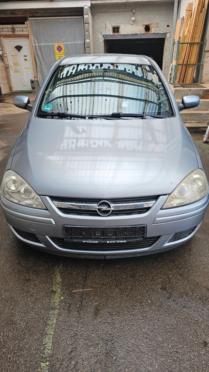 Silber Gebraucht 2006 Opel Corsa Limousine | 1.800 € (Fairer Preis) - Bild 1/4