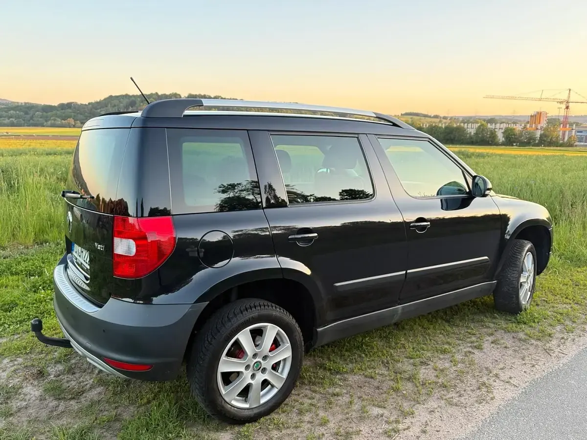 Gebraucht Skoda Yeti 152 PS (111 kW) 2012 Schwarz SUV