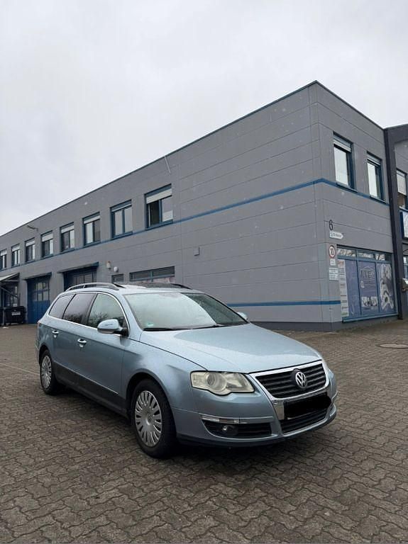Gebraucht VW Passat 116 PS (85 kW) 2007 Grau Kombi