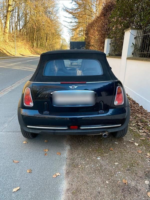 Usado Mini Cooper Cabriolet 90 HP (66 kW) 2006 Preto Cabrios