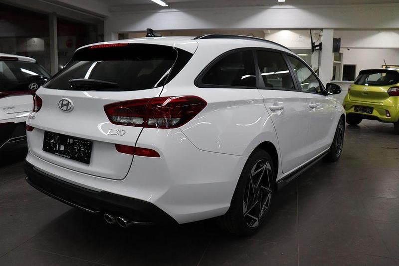 Neu Hyundai i30 N Line 140 PS (102 kW) 2025 Atlas weiß Kombi