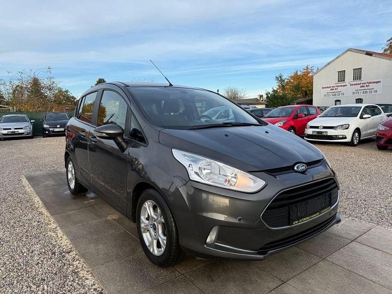 Grau Gebraucht 2018 Ford B-MAX Trend Van / Kleinbus | 8.999 € (Fairer Preis) - Bild 1/4