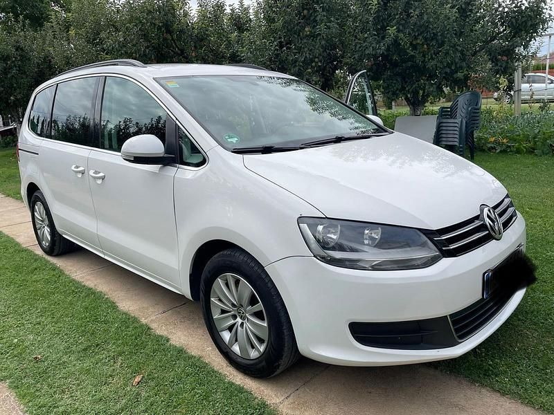 Weiß Gebraucht 2011 VW Sharan Van / Kleinbus | 8.900 € (Fairer Preis) - Bild 1/4