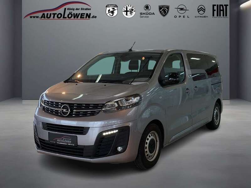 Grau Gebraucht 2022 Opel Vivaro Van | 28.200 € (Teuer) - Bild 1/4