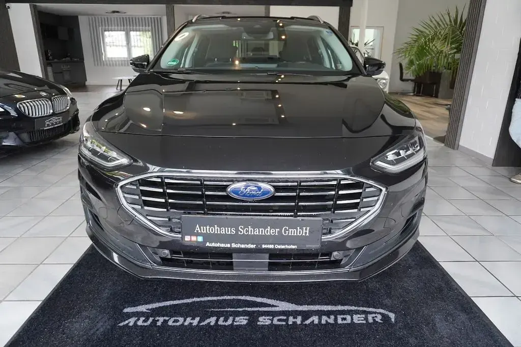 Gebraucht Ford Focus Titanium X 116 PS (85 kW) 2023 Schwarz Kombi