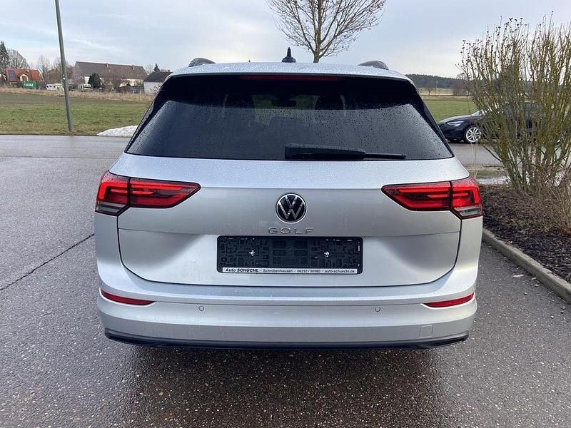 Gebraucht VW Golf VIII Active 116 PS (85 kW) 2022 Silber Kombi