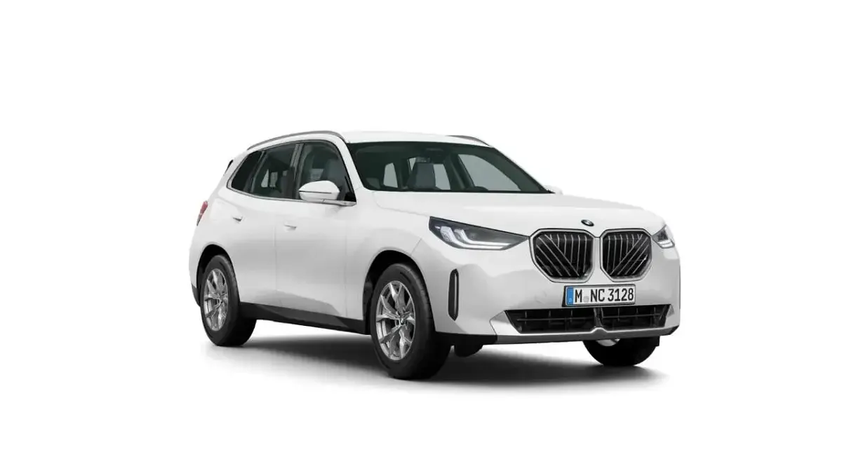 Gebraucht BMW X3 Sport Line 197 PS (144 kW) 2024 Alpinweiss uni SUV