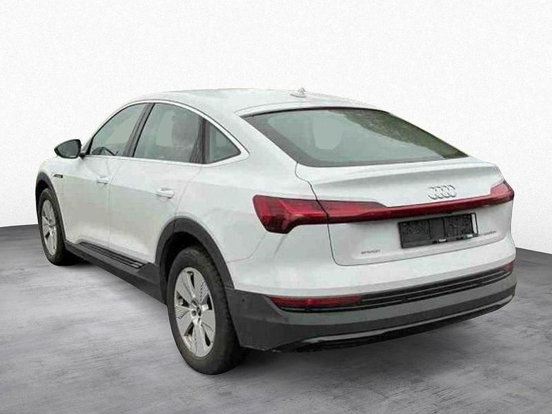 Gebraucht Audi e-tron Sportback Comfort 230 kW (313 PS) 2022 Weiß SUV