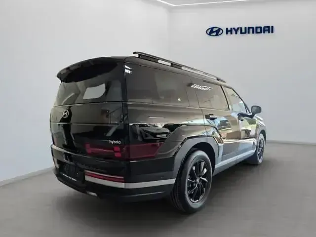 Gebraucht Hyundai Santa Fe 215 PS (158 kW) 2025 Abyss black SUV