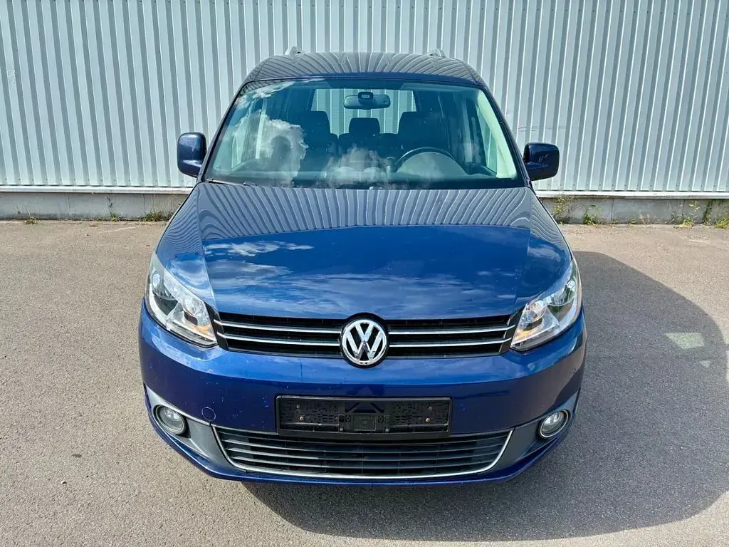 Gebraucht VW Caddy Comfortline 140 PS (102 kW) 2015 Blau Van / Kleinbus