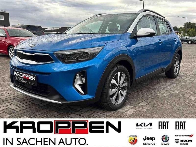 Weiss Gebraucht 2021 Kia Stonic SUV | 14.480 € (Guter Preis) - Bild 1/4