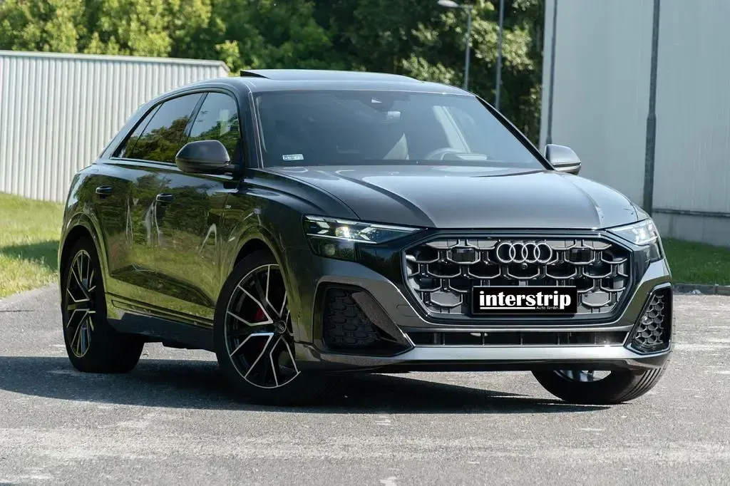 Gebraucht Audi Q8 S-Line 286 PS (210 kW) 2025 Grau SUV