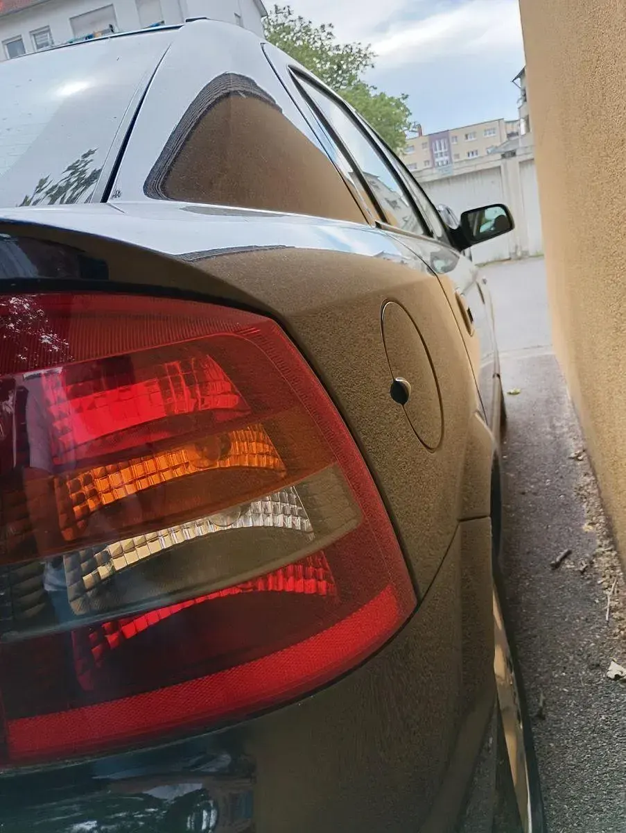 Gebraucht Opel Astra 103 PS (75 kW) 2003 Schwarz Limousine
