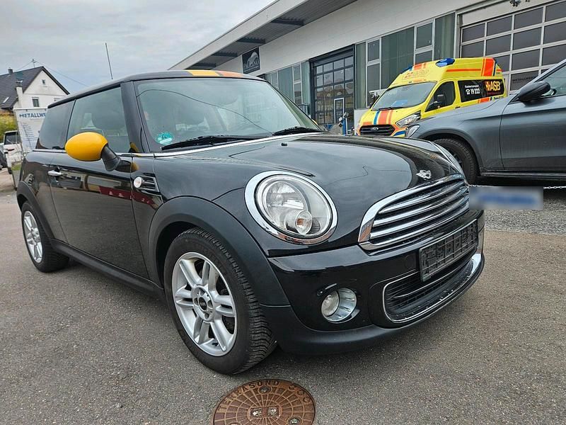 Usado Mini Cooper Coupé 75 HP (55 kW) 2011 Preto Coupé