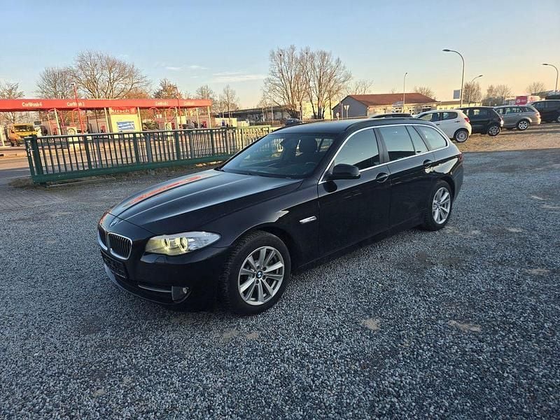 Gebraucht BMW 525 218 PS (160 kW) 2012 Schwarz Kombi