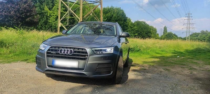 Gebraucht Audi Q3 Comfort 180 PS (132 kW) 2016 Grau SUV