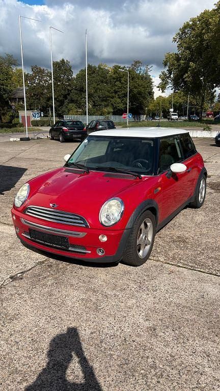 Rot Gebraucht 2005 Mini Cooper Kleinwagen | 2.788 € (Superpreis) - Bild 1/4