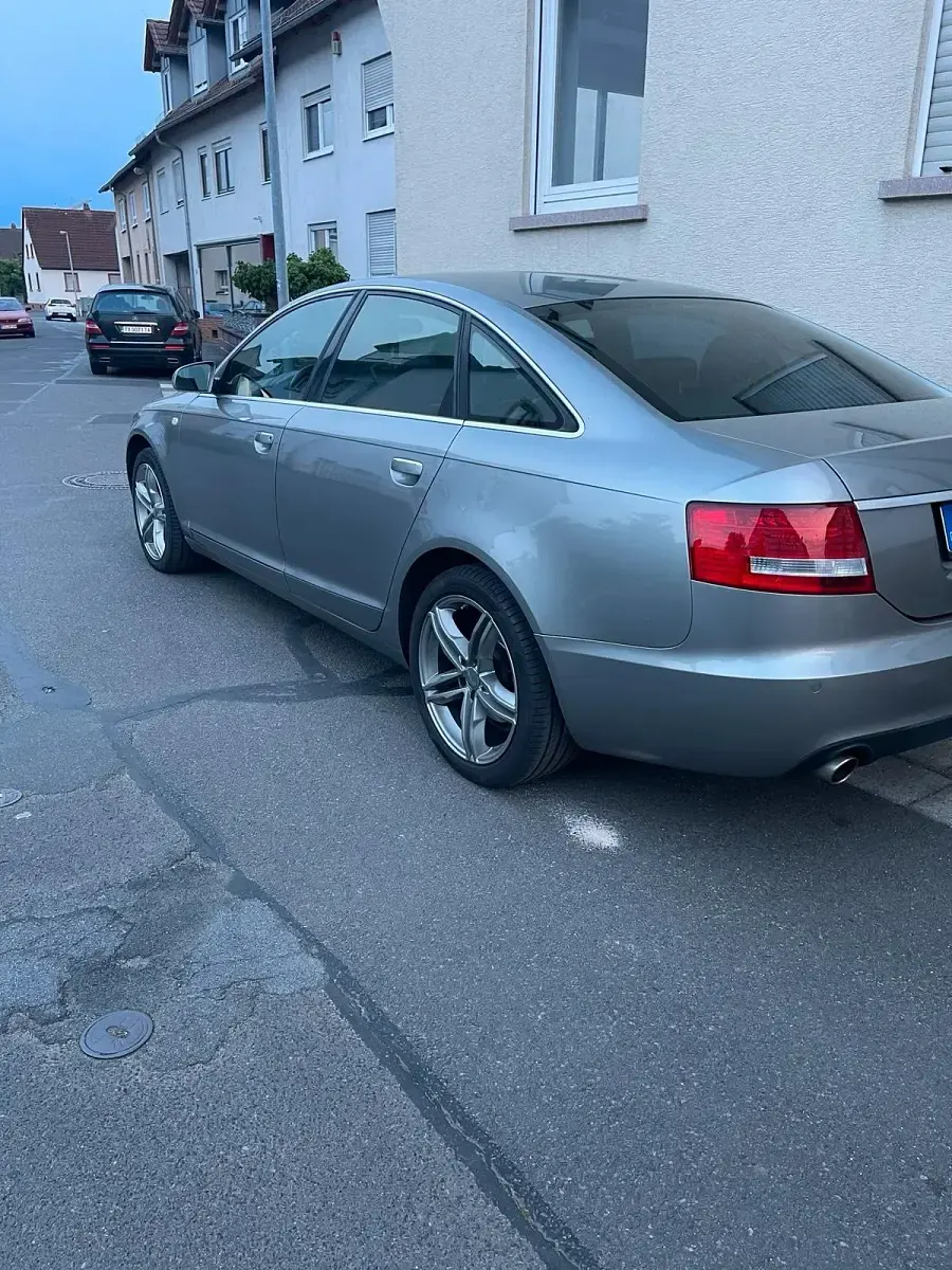 Gebraucht Audi A6 177 PS (130 kW) 2004 Grau Limousine