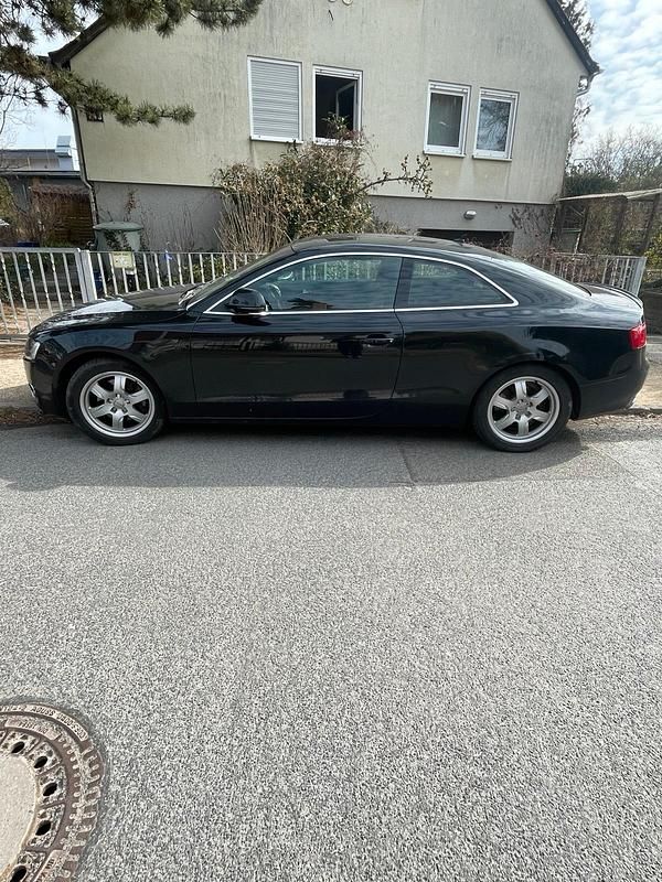 Gebraucht Audi A5 190 PS (139 kW) 2010 Schwarz Coupé