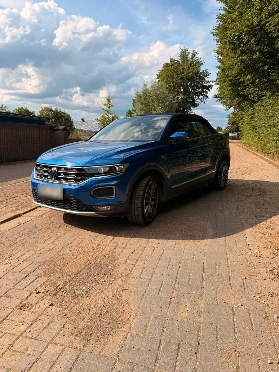 Gebraucht VW T-Roc 150 PS (110 kW) 2021 Blau SUV