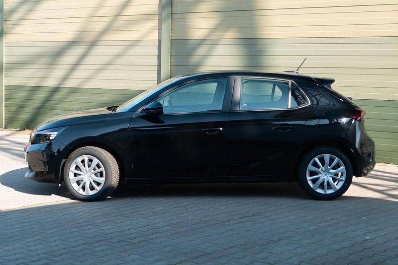 Neu Opel Corsa 101 PS (74 kW) 2025 Schwarz Kleinwagen