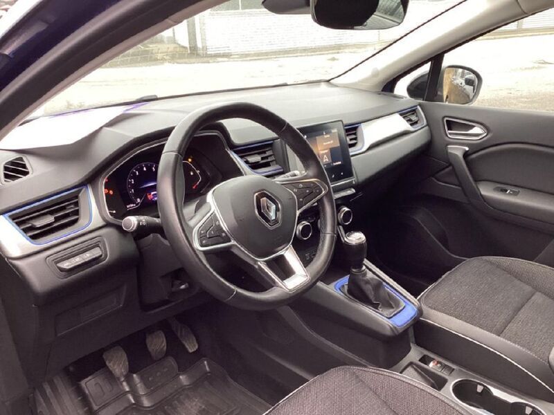 Gebraucht Renault Captur Intens 101 PS (74 kW) 2019 Blue rqh + black gne SUV