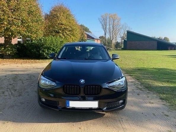 Gebraucht BMW 116 136 PS (100 kW) 2012 Schwarz Kleinwagen