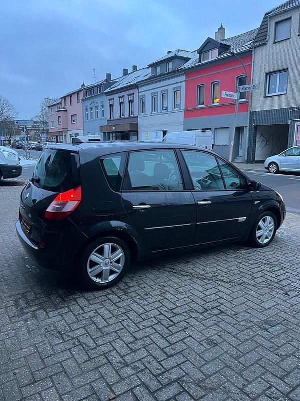 Gebraucht Renault Scénic II 113 PS (83 kW) 2004 Schwarz Van / Kleinbus